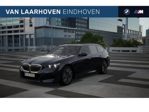 BMW 5 Serie Touring 530e M Sport Automaat / Trekhaak / Adapt, Auto's, BMW, Bedrijf, Te koop, 5-Serie, Achteruitrijcamera, Alarm