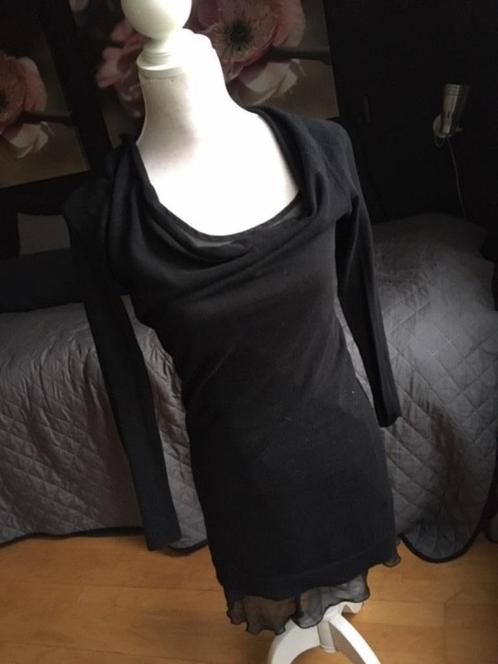 Jurk met lange mouwen en watervalhals, Kleding | Dames, Jurken, Zo goed als nieuw, Maat 34 (XS) of kleiner, Zwart, Onder de knie
