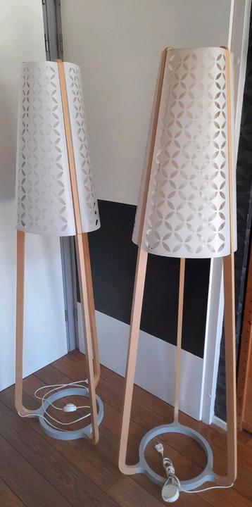 Ikea Torna2 stuks beschikbaar voor biedingen