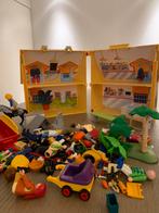 Playmobil speelhuis (dierenpraktijk)+ extra’s, Kinderen en Baby's, Speelgoed | Playmobil, Zo goed als nieuw, Ophalen