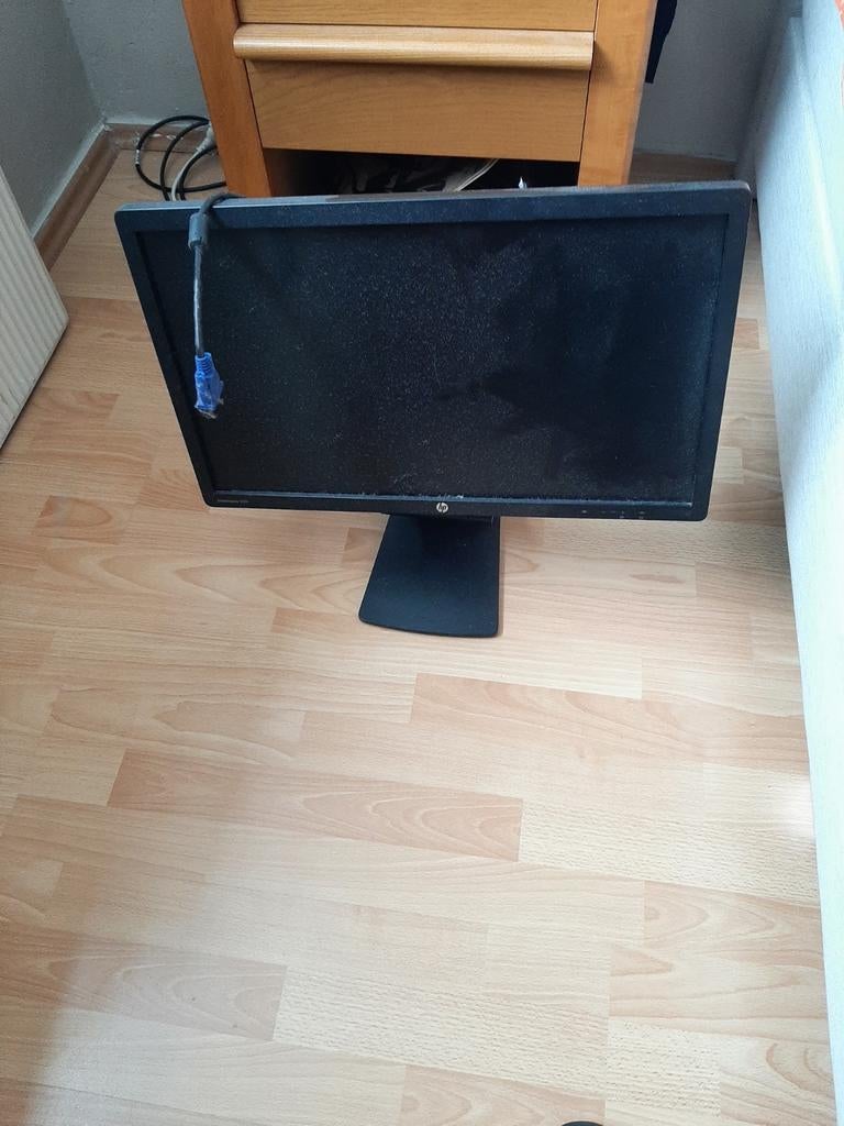 Tekoop hp ledbeeldscherm 19incg, Computers en Software, Monitoren, Ophalen of Verzenden, 60 Hz of minder, IPS