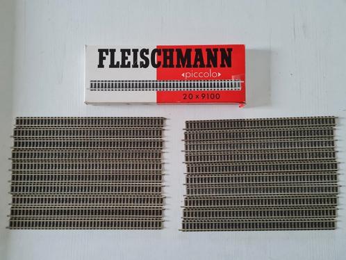 Doos met 20 Fleischmann N-spoor rechte rails 9100, Hobby en Vrije tijd, Modeltreinen | N-Spoor, Zo goed als nieuw, Rails, Gelijkstroom