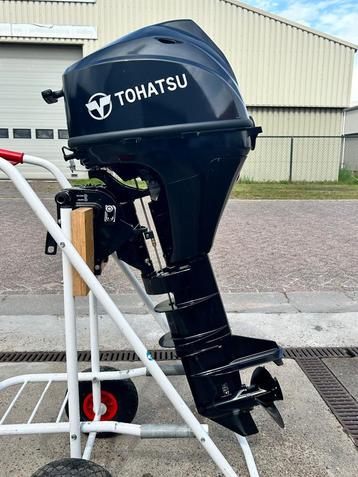 Tohatsu 9.8  EPL / 10 pk buitenboordmotor z.g.a.n. beschikbaar voor biedingen