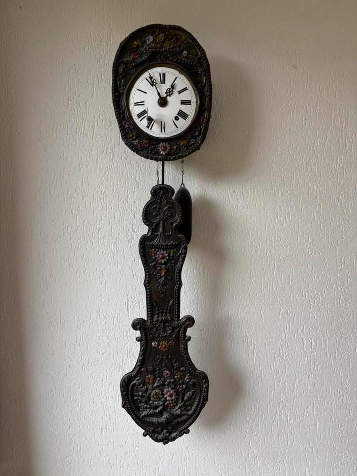Antieke Comtoise klok bloemslinger, Antiek en Kunst, Antiek | Klokken, Ophalen