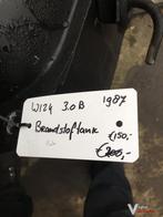 Mercedes W124 3.0 Benzine sedan 1987 Benzinetank