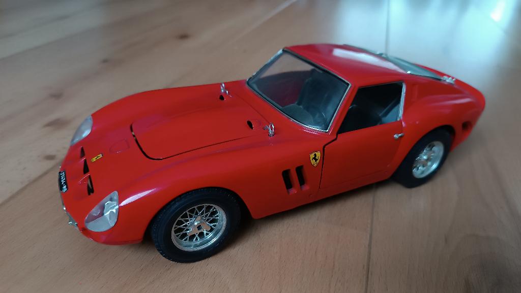 Ferrari 250 GTO 1: 18 Bburago zonder ovp, Ophalen of Verzenden, Nieuw, Auto, Bburago