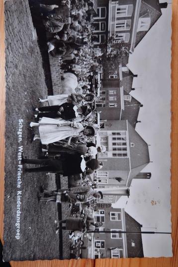 Oude ansichtkaart: Schagen - Westfriese kinderdans beschikbaar voor biedingen