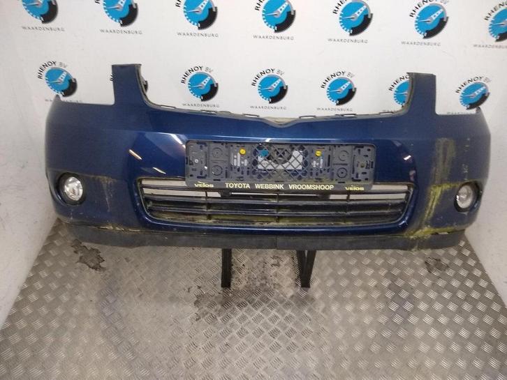 TOYOTA COROLLA VERSO [FRONT_BUMPER] 2004, Auto-onderdelen, Carrosserie en Plaatwerk, Bumper, Voor, Gebruikt, ARN erkend, Stiba lid