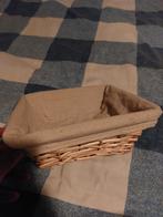 Broodmandje met stoffen voering, Ophalen, Zo goed als nieuw