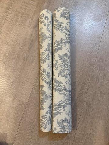 Muurpapier - 2 Rollen beschikbaar voor biedingen
