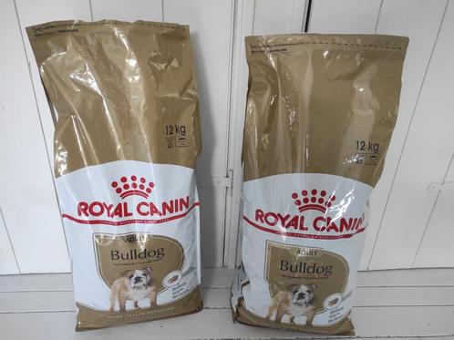 2 x Royal Canin Bulldog Adult Voer Hond twv 134 €, Dieren en Toebehoren, Dierenvoeding, Hond, Ophalen