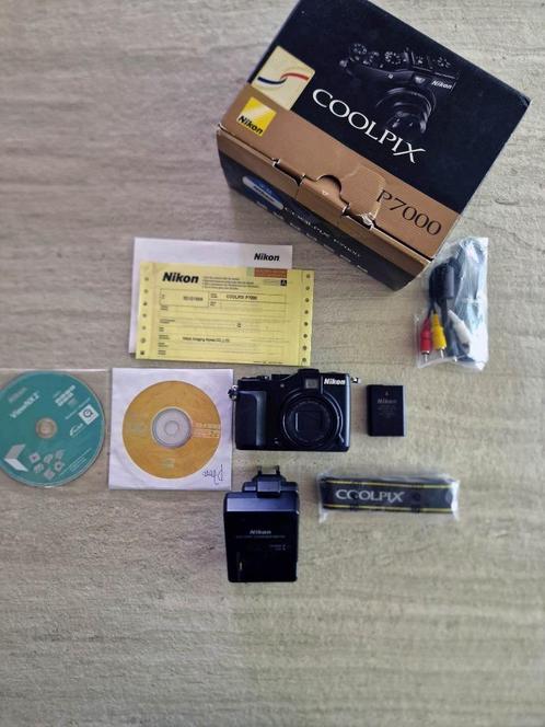 Nikon Coolpix P7000 Compact Camera + Batterij + SD-kaart, Audio, Tv en Foto, Fotocamera's Digitaal, Gebruikt, Compact, Nikon, 8 keer of meer
