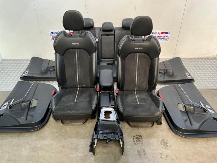 bekleding set Kia Cee'd Sportwagon 18-, Auto-onderdelen, Interieur en Bekleding, Kia, Gebruikt, Ophalen of Verzenden