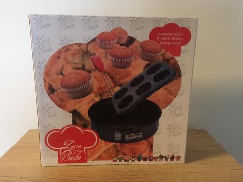 Bakset, nieuw in doos, Hobby en Vrije tijd, Taarten en Cupcakes maken, Nieuw, Ophalen