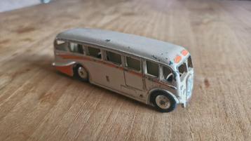 Dinky Toys 281 Luxury Coach beschikbaar voor biedingen