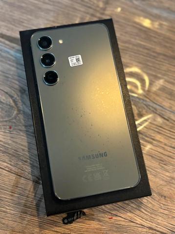 Samsung Galaxy S23 green beschikbaar voor biedingen