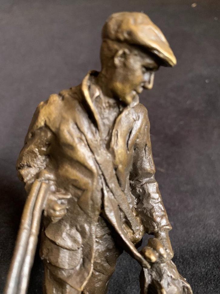 Jager , Jachthond , Fazant , Brons/Bronzen , gesigneerd ., Antiek en Kunst, Kunst | Beelden en Houtsnijwerken, Ophalen of Verzenden