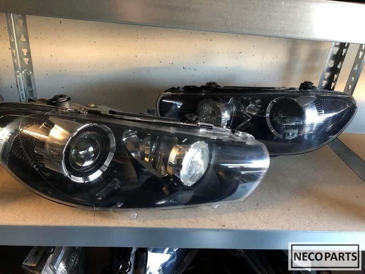 Vw Scirocco xenon koplamp links en rechts origineel, Auto-onderdelen, Verlichting, Volkswagen, Gebruikt, Ophalen of Verzenden