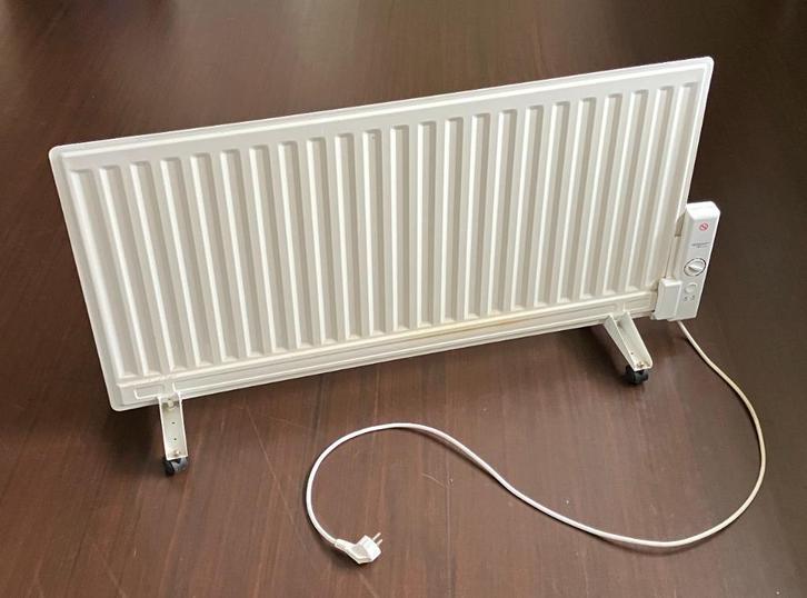 Elektrische radiator, Doe-het-zelf en Verbouw, Verwarming en Radiatoren, Gebruikt, Radiator, 800 watt of meer, 30 tot 80 cm, 60 tot 150 cm