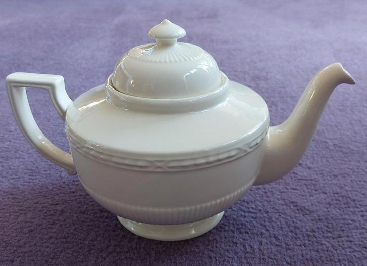 Recamier Servies, Huis en Inrichting, Keuken | Servies, Zo goed als nieuw, Compleet servies, Wedgwood, Aardewerk, Ophalen of Verzenden