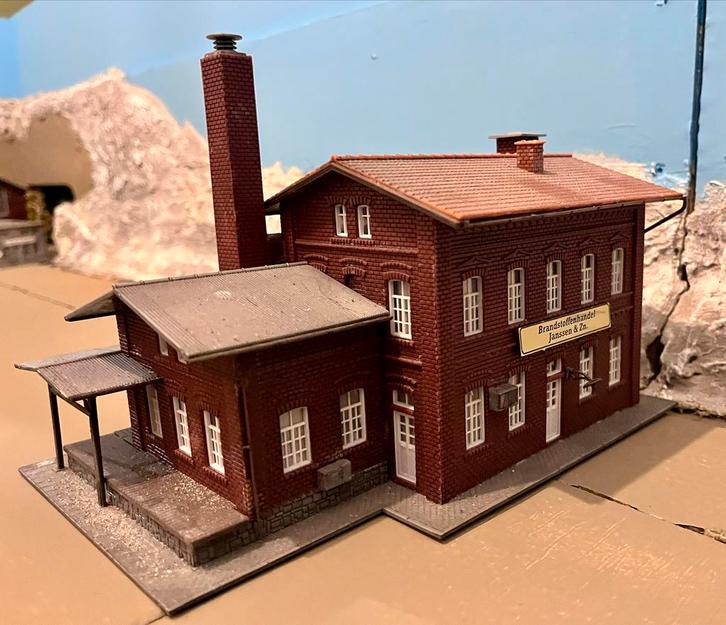 Verweerd Modelspoor Gebouw - Diorama, Hobby en Vrije tijd, Modeltreinen | H0, Gebruikt, Brug, Tunnel of Gebouw, Overige merken