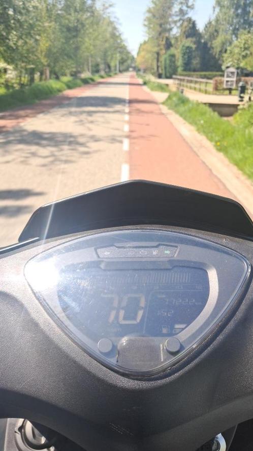 Gts 2024 met Wok, Fietsen en Brommers, Scooters | Vespa, Gebruikt, Overige modellen, Maximaal 45 km/u, Benzine, Ophalen