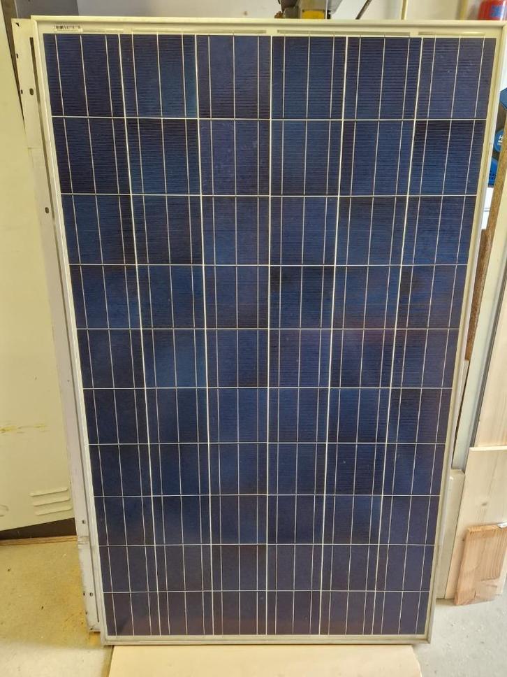 3x zonnepaneel 250wp + mastervolt omvormer, Doe-het-zelf en Verbouw, Overige Doe-het-zelf en Verbouw, Gebruikt, Ophalen