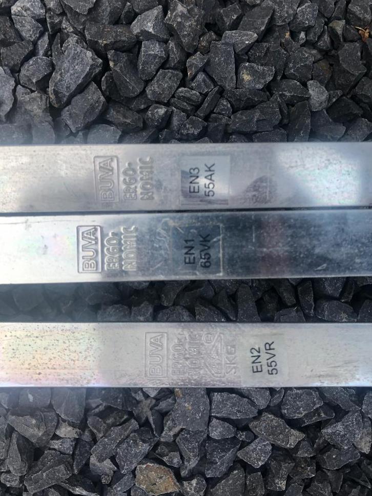 Buva ergo nomic slot, Doe-het-zelf en Verbouw, IJzerwaren en Bevestigingsmiddelen, Zo goed als nieuw, 100 tot 250 mm, Ophalen