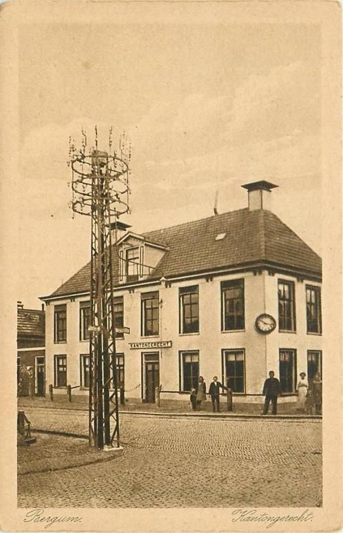 (388-035-051) Burgum Kantongerecht, Verzamelen, Ansichtkaarten | Nederland, Friesland, Verzenden
