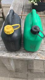 Twee jerrycans voor brandstof, Auto diversen, Overige Auto diversen, Ophalen