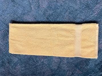 3 gele badlakens 0.70x 1.40 nieuw Jorzolino beschikbaar voor biedingen