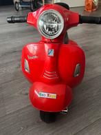 Vespa Kinderscooter - Rood, Kinderen en Baby's, Ophalen, Zo goed als nieuw, Loopvoertuig