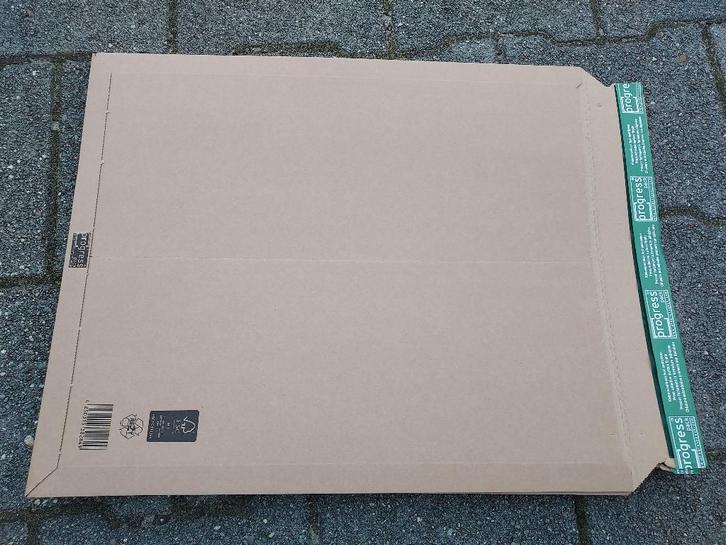 Restpartij enveloppen karton, 64 x 53 x 0 - 5,5 cm, nieuw!, Diversen, Papierwaren, Nieuw, Ophalen of Verzenden