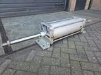 Rexroth dubbelzijdige luchtcilinder, Ophalen, Zo goed als nieuw