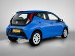 Toyota Aygo 1.0 VVT-i x-play | Airco | Bluetooth |, Voorwielaandrijving, 12 maanden, Stof, Gebruikt