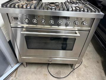 Boretti fornuis beschikbaar voor biedingen