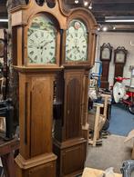 Oude Engelse staande klok 8 daags maanstand €120., Antiek en Kunst, Antiek | Klokken, Ophalen
