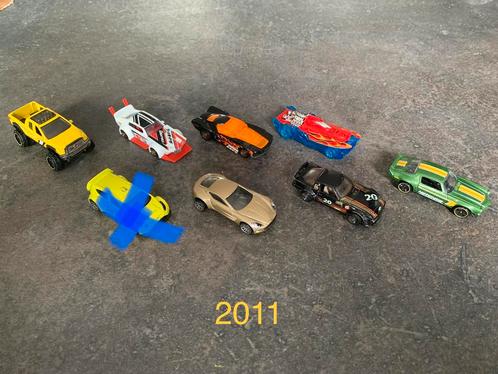 HotWheels: 2011, Kinderen en Baby's, Speelgoed | Speelgoedvoertuigen, Ophalen of Verzenden