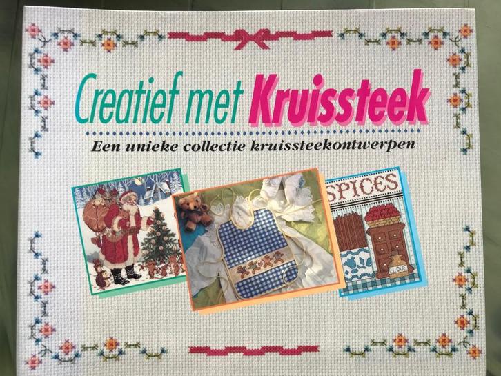 Creatief met Kruissteek - 5 klappers - 65 delen., Boeken, Hobby en Vrije tijd, Zo goed als nieuw, Overige onderwerpen, Ophalen