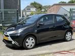 Toyota Aygo 1.0 VVT-i x-play, Voorwielaandrijving, Stof, Gebruikt, Euro 6