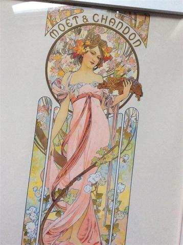 ALPHONSE MUCHA Moet & Chandon Art Nouveau Poster in lijst beschikbaar voor biedingen
