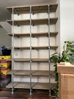 Prachtige steigerhouten boekenkast met wandbevestiging, 150 tot 200 cm, 25 tot 50 cm, Zo goed als nieuw, 200 cm of meer