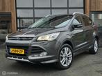 FORD KUGA TITANIUM 4WD AUTOMAAT 183PK PANODAK XENON TREKHAAK, Auto's, Ford, Automaat, 4 cilinders, 1850 kg, 14 km/l