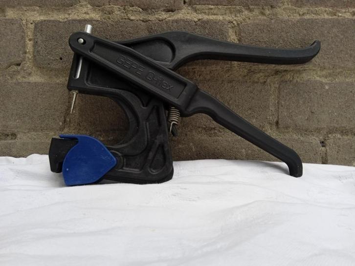 Universele Oormerktang tbv alle oormerken schapen zganieuw, Dieren en Toebehoren, Schapen, Geiten en Varkens, Schaap, Meerdere dieren