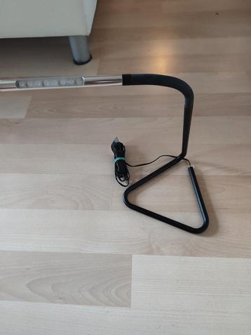 LED Bureaulamp - Modern Design beschikbaar voor biedingen