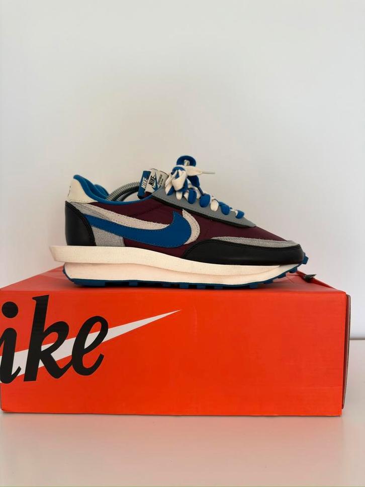 Nike LDWaffle sacai Undercover Night Maroon - Maat 41, Kleding | Heren, Schoenen, Zo goed als nieuw, Sneakers of Gympen, Overige kleuren