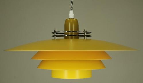 Vintage Deense hanglamp 255 euro, Huis en Inrichting, Lampen | Hanglampen, Zo goed als nieuw, Minder dan 50 cm, Verzenden