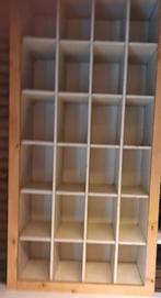 Kast met 4×6 vakjes, uiterlijk 9 dec ophalen in Veenendaal, Huis en Inrichting, Kasten | Boekenkasten, Ophalen, 100 tot 150 cm