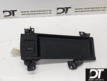 Opbergvak middenconsole BMW 5-serie E39 51168159694 beschikbaar voor biedingen