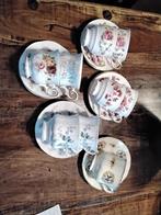 Vintage Kop en Schotels Set 9 stuks, Huis en Inrichting, Keuken | Servies, Ophalen, Zo goed als nieuw, Overige stijlen, Kop(pen) en/of Schotel(s)